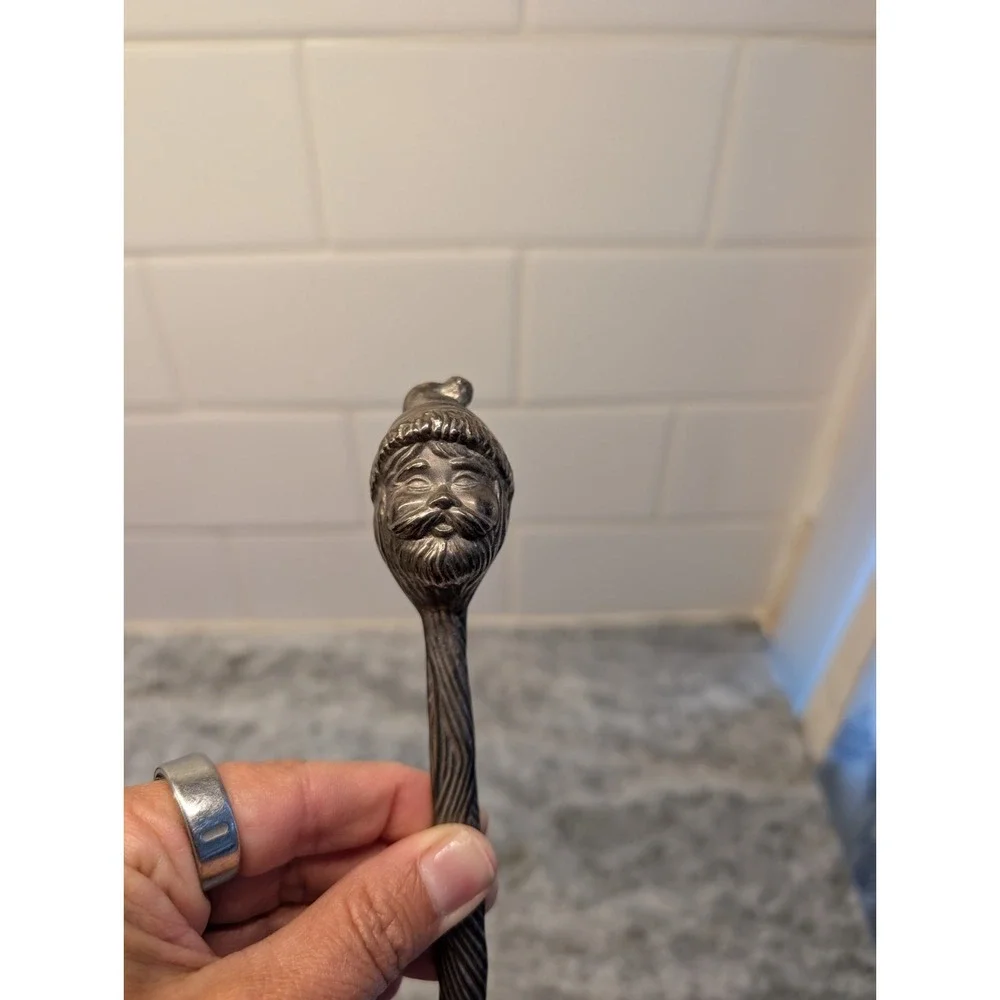 Vintage Solid One-Piece Santa Head Candle‎ Snuffer 9